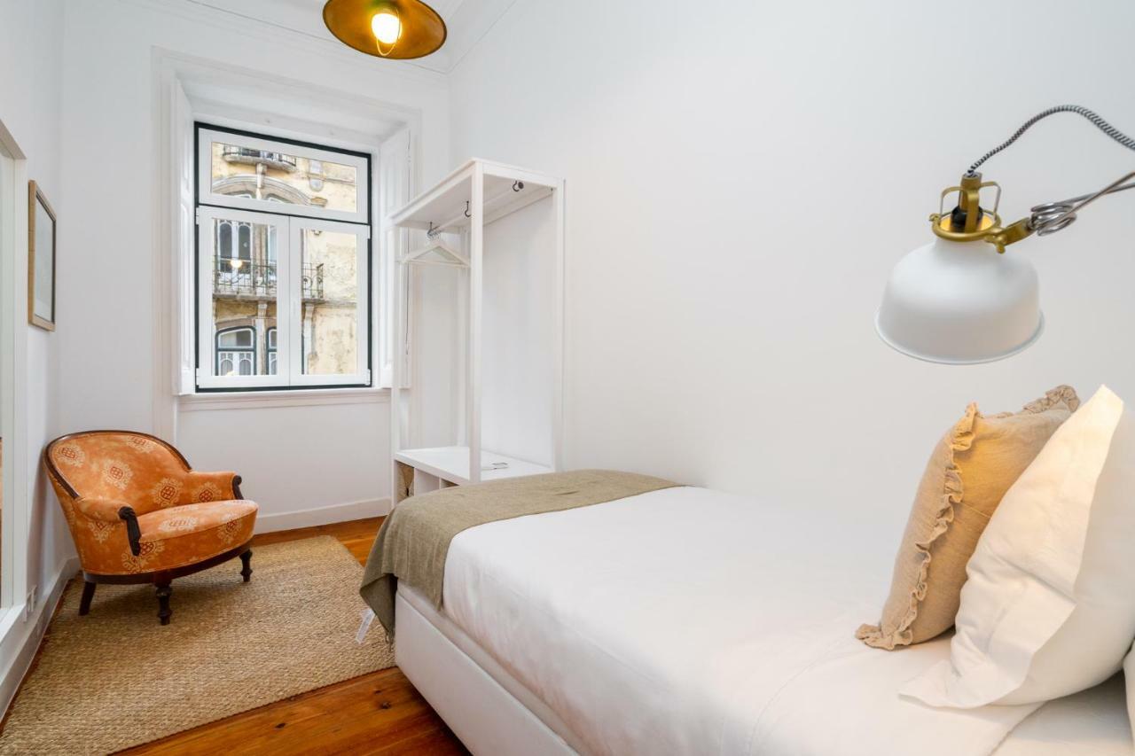 4 Bedroom Apartment On The City Center Lisbon Exterior photo